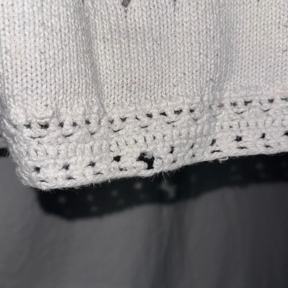 Gina Peters Vintage White Pointelle Knit Floral Embroidered Sweater Womens M